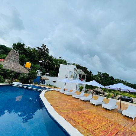 Three Queen Villa And Homestay وايكابوباك المظهر الخارجي الصورة