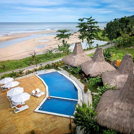 Three Queen Villa And Homestay وايكابوباك المظهر الخارجي الصورة