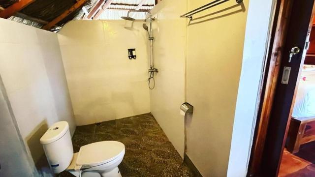 Three Queen Villa And Homestay وايكابوباك المظهر الخارجي الصورة