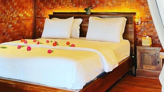 Three Queen Villa And Homestay وايكابوباك المظهر الخارجي الصورة