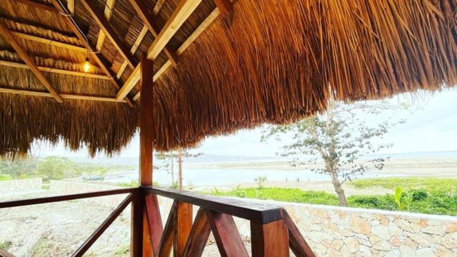 Three Queen Villa And Homestay وايكابوباك المظهر الخارجي الصورة