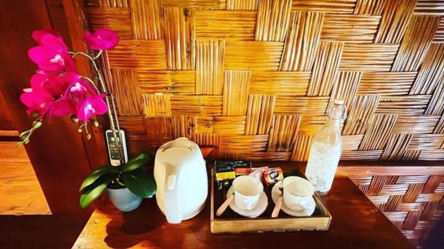 Three Queen Villa And Homestay وايكابوباك المظهر الخارجي الصورة
