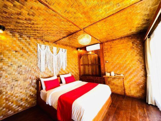 Three Queen Villa And Homestay وايكابوباك المظهر الخارجي الصورة