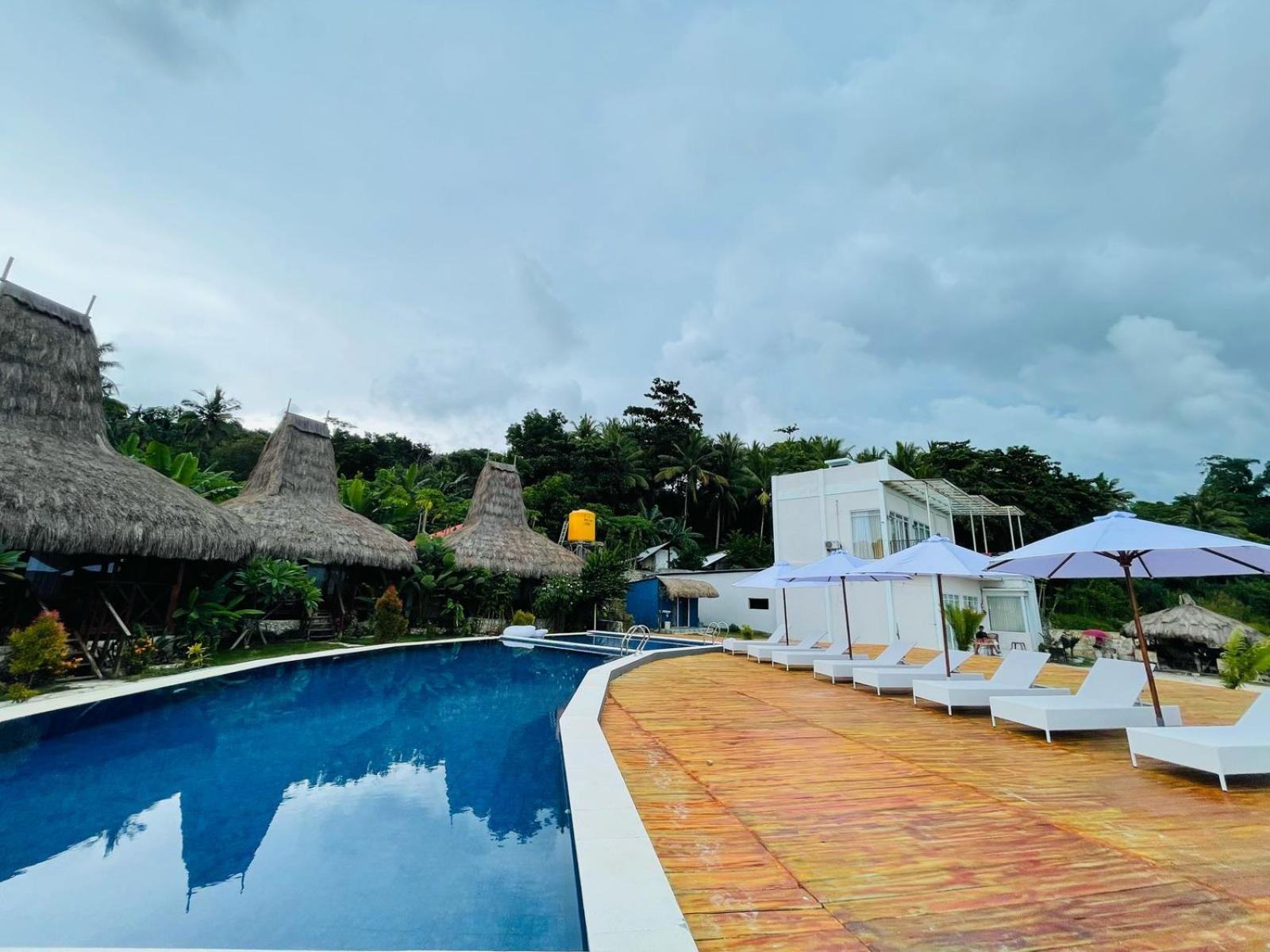 Three Queen Villa And Homestay وايكابوباك المظهر الخارجي الصورة